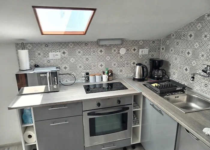 Apartments Anica With Parking