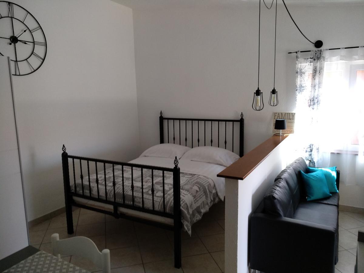 Anica Apartment